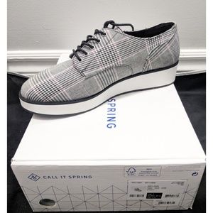 Call It Spring Womens Mclinn Closed Toe Loafers